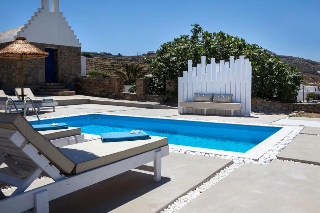 Amperian Mykonos Suites & Villas Mykonos Town Exterior photo