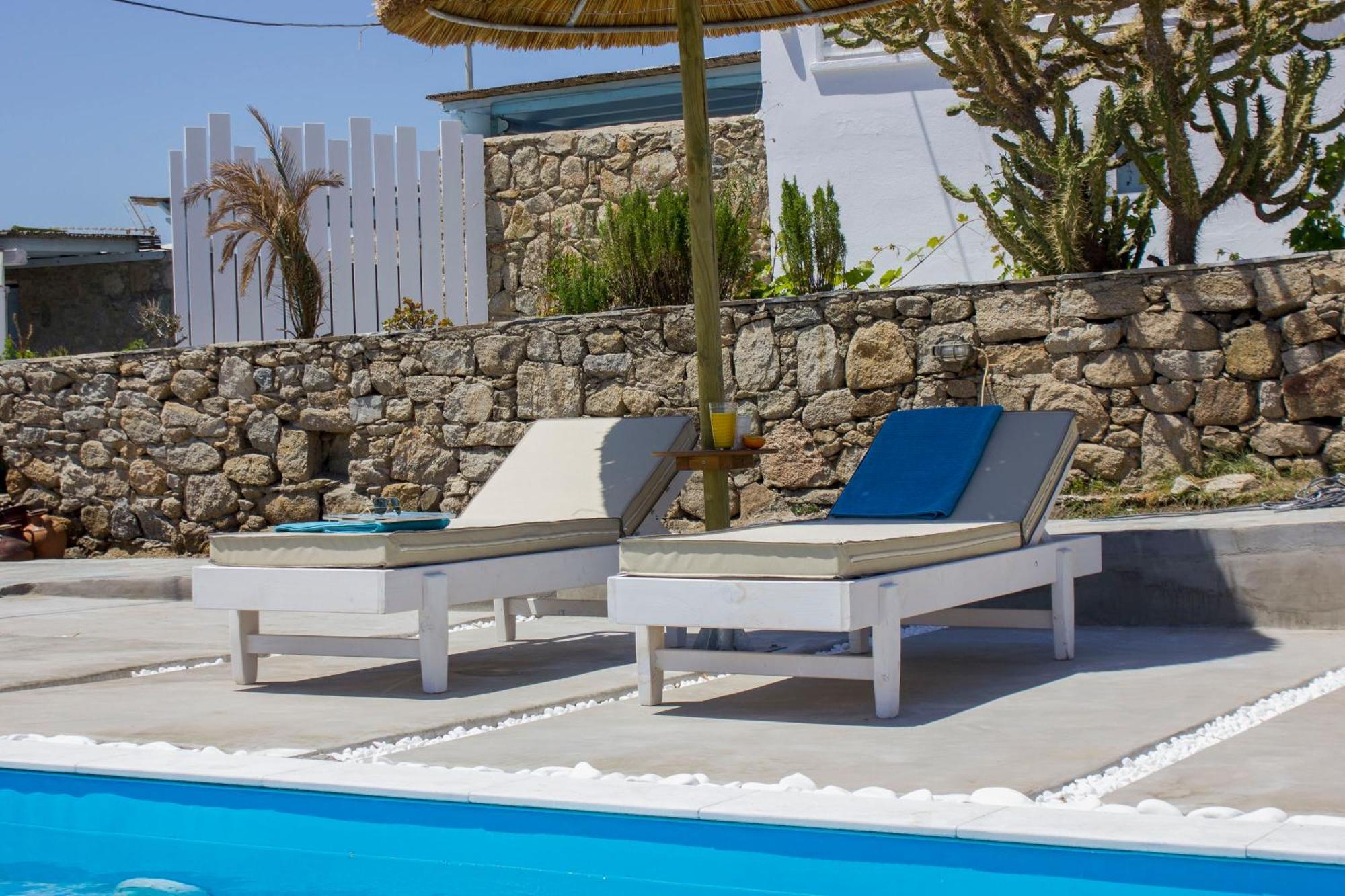 Amperian Mykonos Suites & Villas Mykonos Town Exterior photo