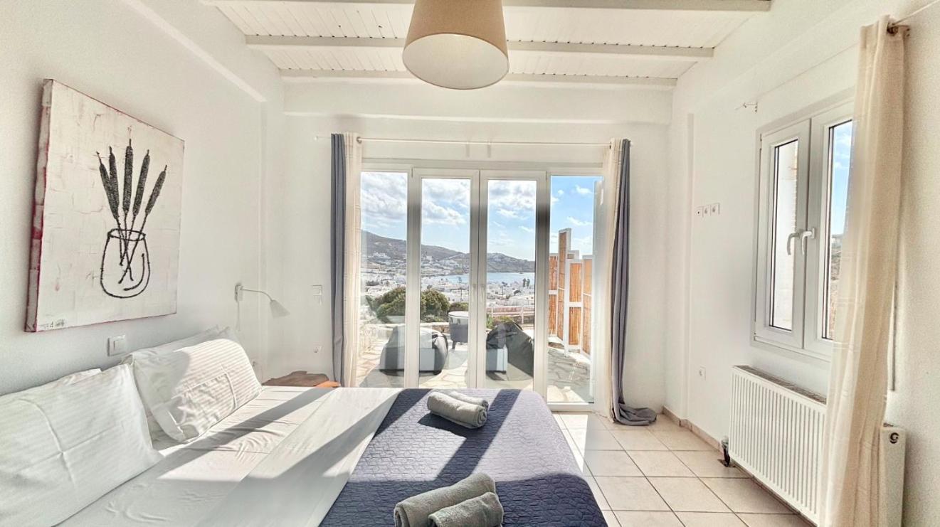 Amperian Mykonos Suites & Villas Mykonos Town Room photo